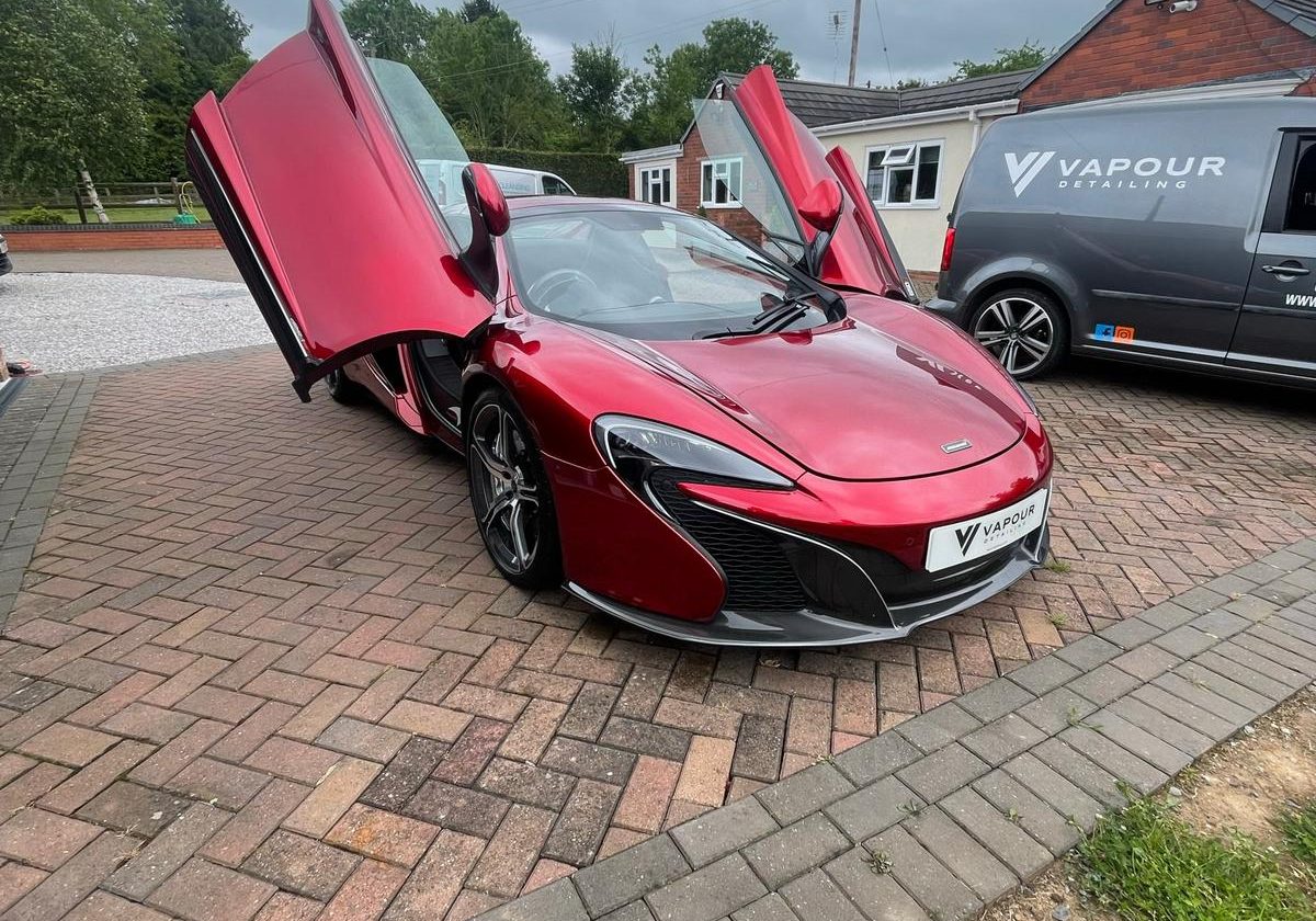 Car detailing services in the UK mclaren